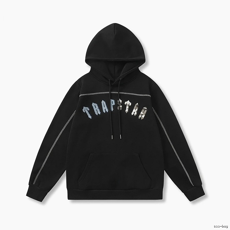 Trapstar trendy black hoodie