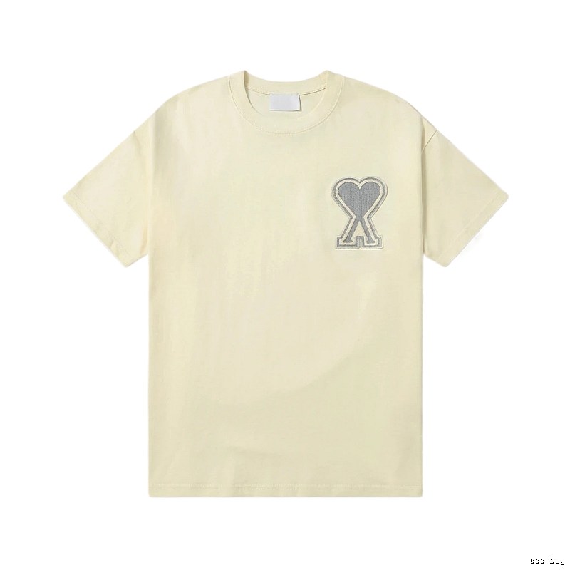 AMI Love Embroidery Minimalist Style T-shirt