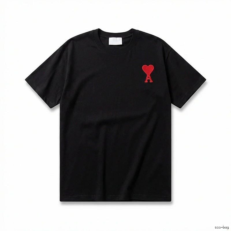 AMI Love Embroidery Simple Black T-shirt