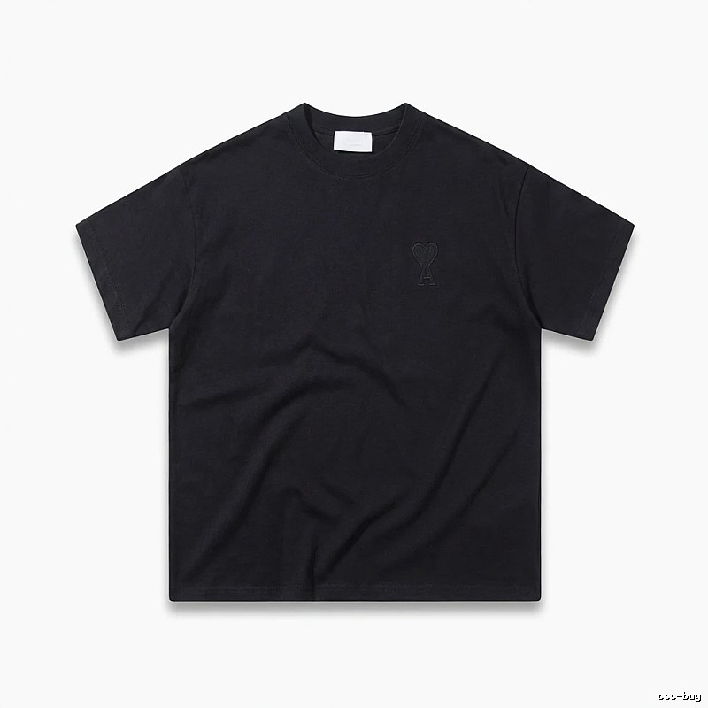 AMI Love Simple Style Black T-shirt