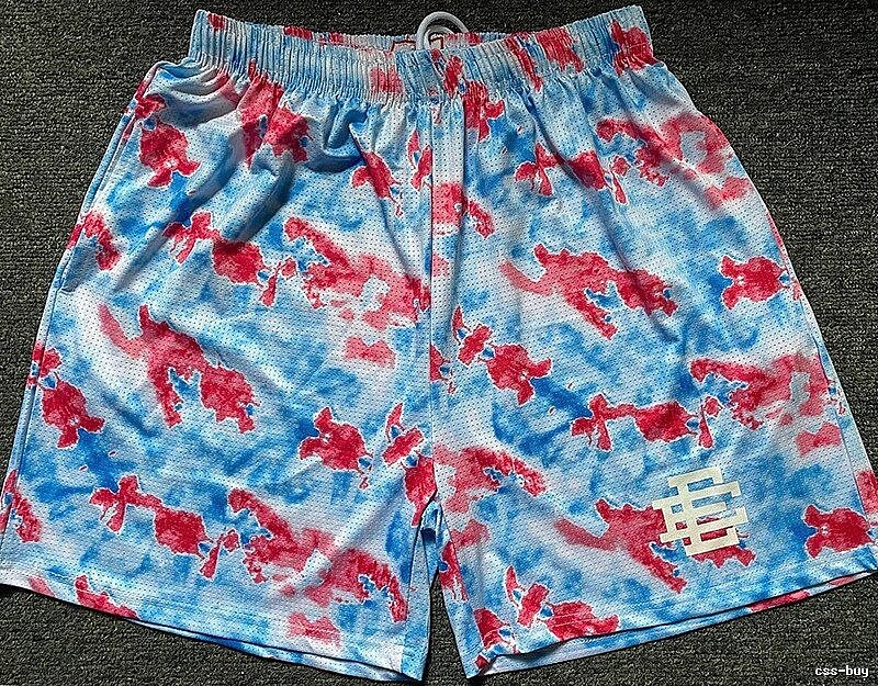 Gucci Urban Floral shorts Cream Yellow Floral with Casual Appeal