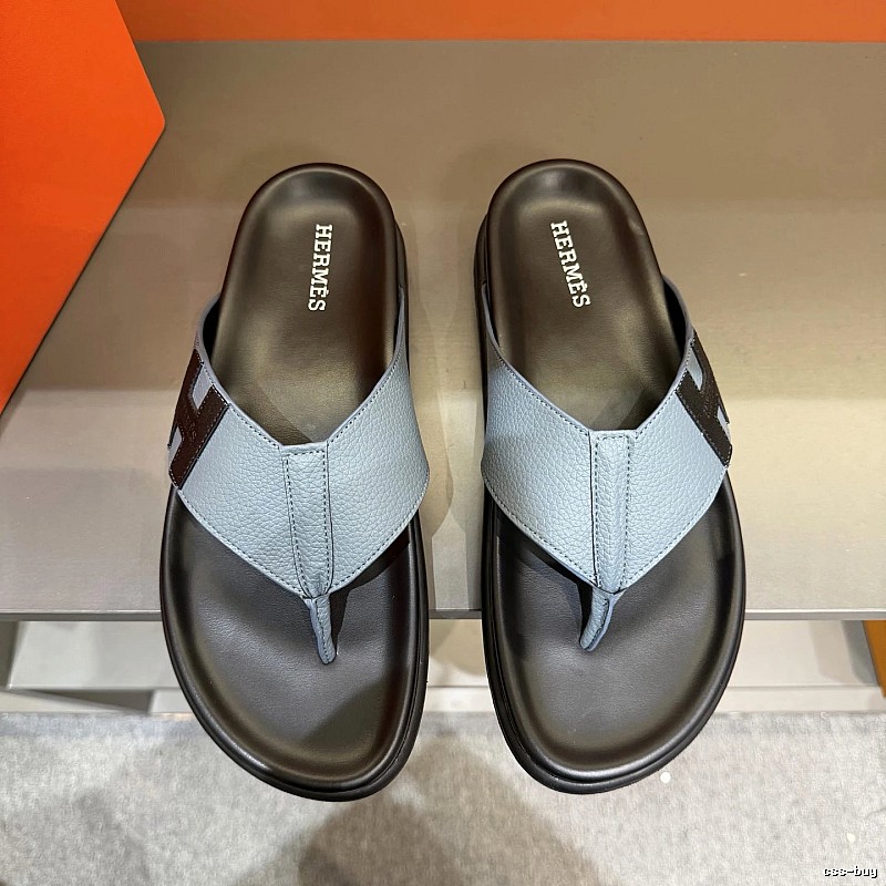 Hermès Classic Casual Style Grey-blue Flip-flops