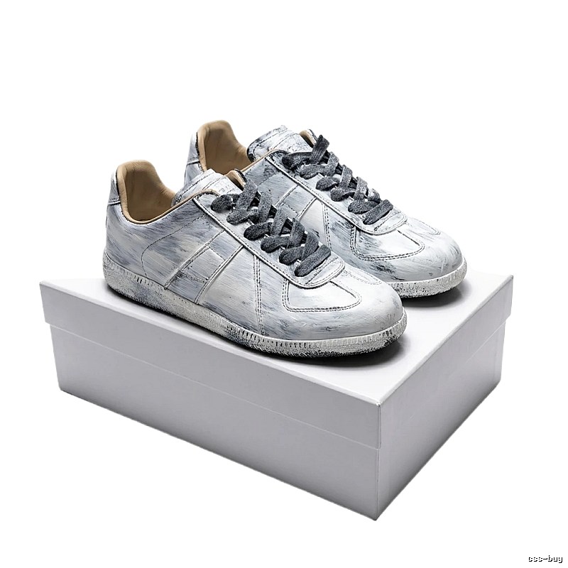Maison Margiela German training style gray-white shoes