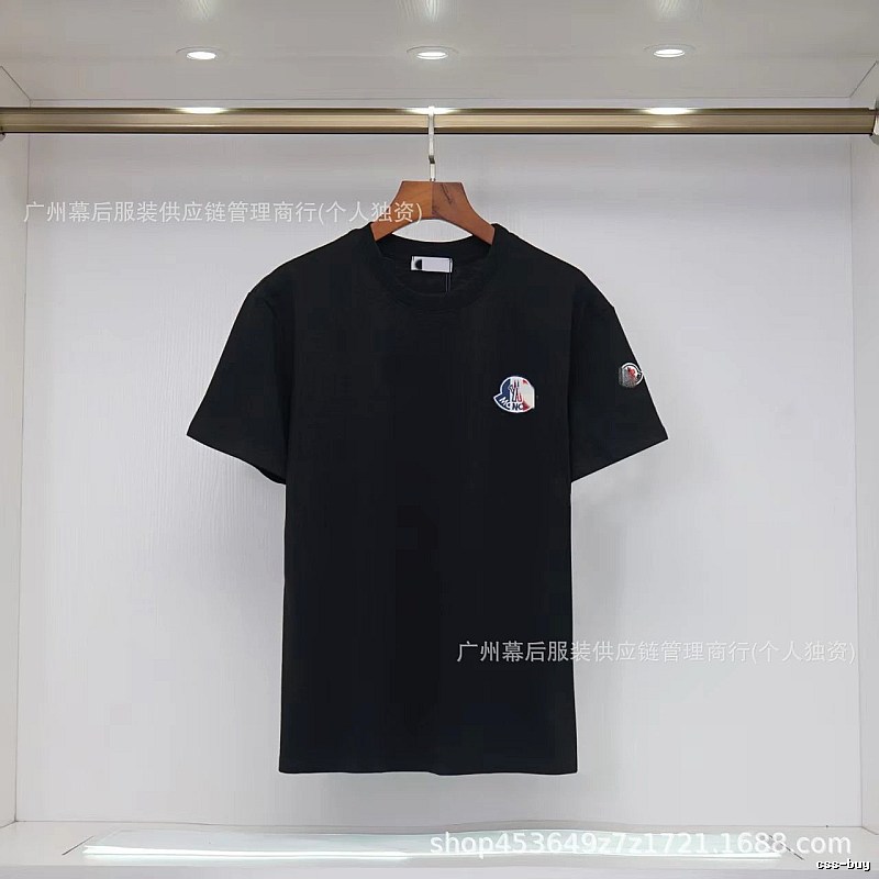 Moncler Badged Casual-Style Black T-Shirt