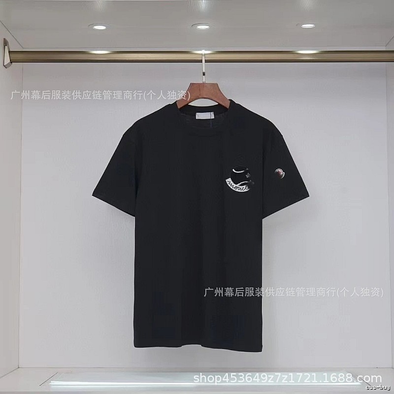 Moncler Embroidered Casual Black Short-sleeve T-shirt