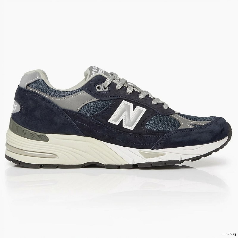 New Balance retro-style dark blue and grey sports shoes