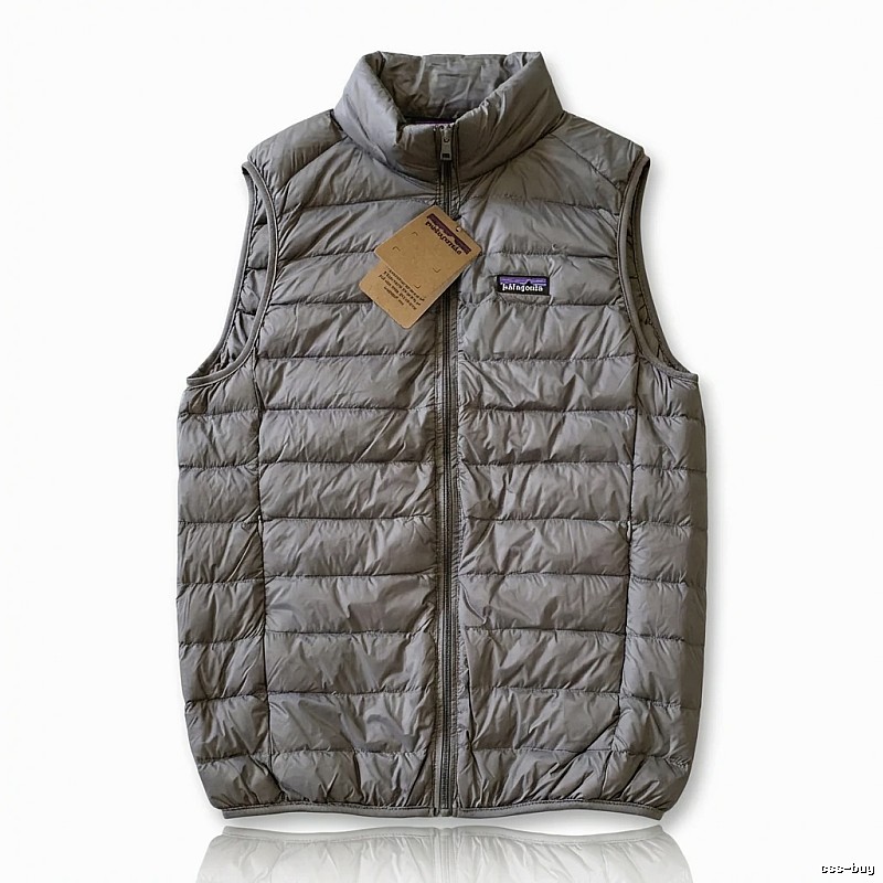 Patagonia Down Vest in Casual Grey