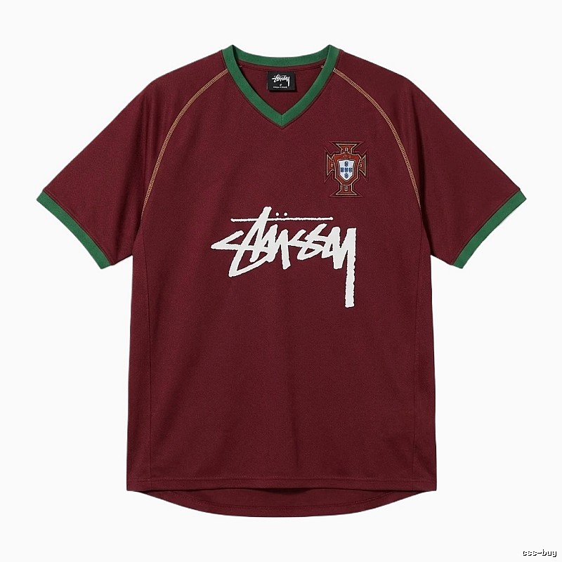 Stussy retro-style burgundy T-shirt