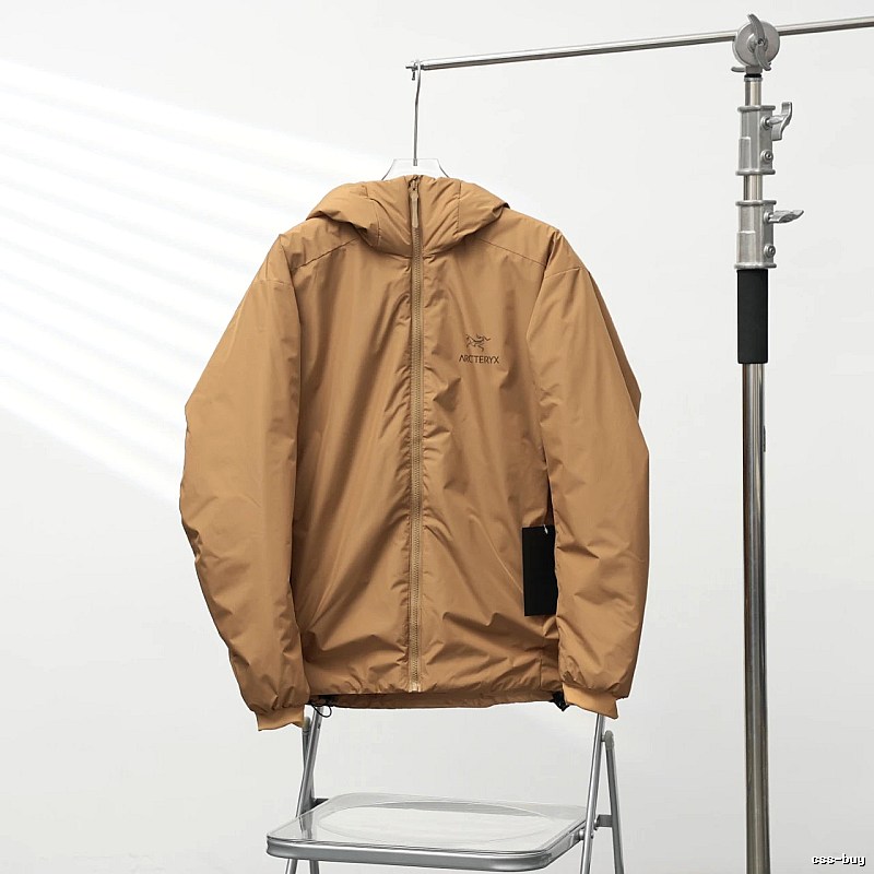 Weekend Arc'teryx Technical Shell Jacket - Tan