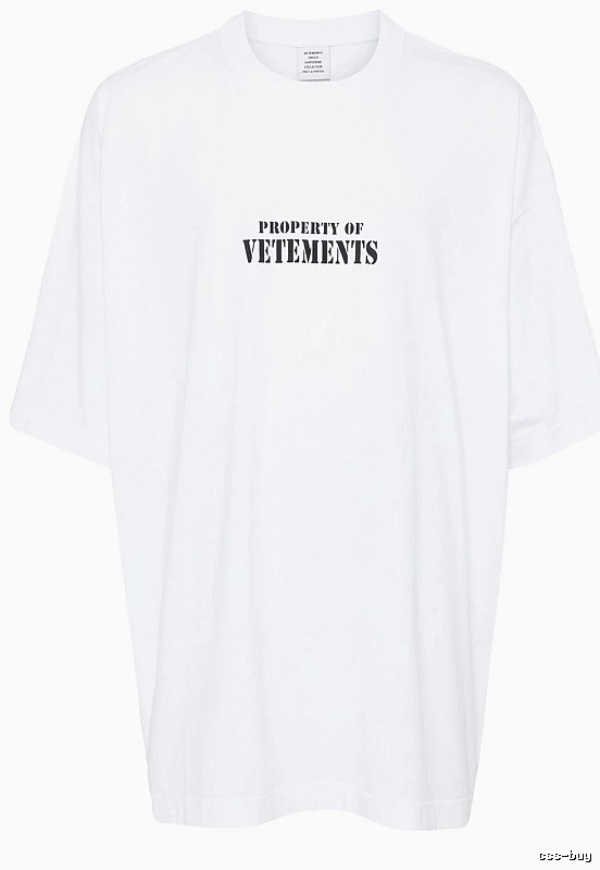 Weekend Statement graphic T-shirt Black Colorful Lucky for Weekend Wear